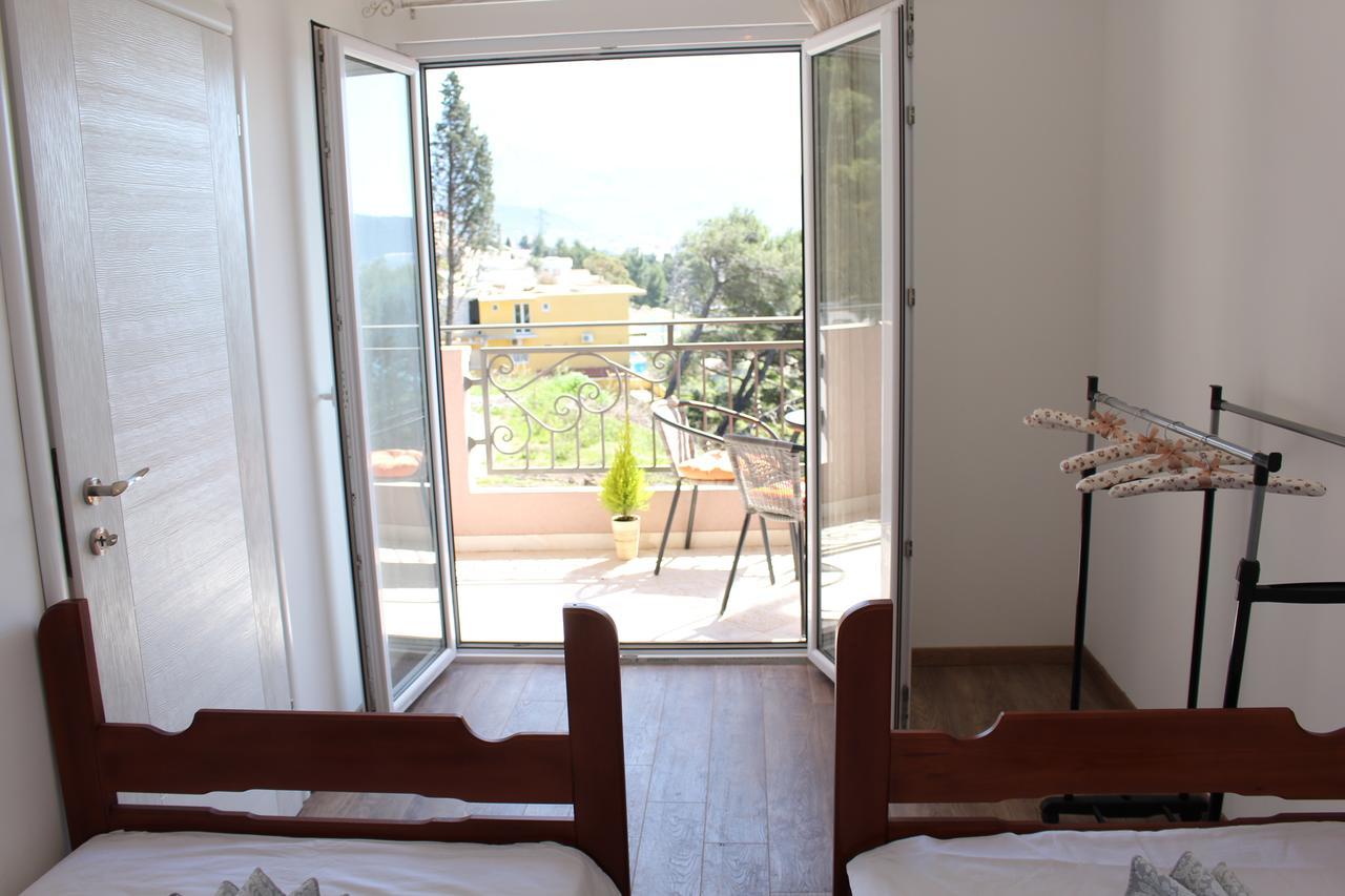 Vila Pogled Bar Bagian luar foto